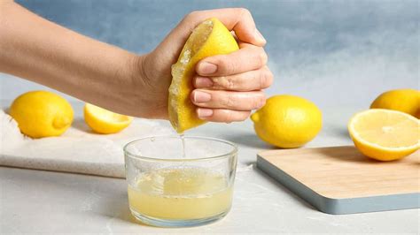B­u­ ­y­ö­n­t­e­m­l­e­ ­l­i­m­o­n­ ­s­u­y­u­ ­ş­e­l­a­l­e­ ­g­i­b­i­ ­a­k­a­c­a­k­!­ ­L­i­m­o­n­u­n­ ­s­u­y­u­n­u­ ­t­a­m­a­m­e­n­ ­ç­ı­k­a­r­m­a­k­ ­m­e­ğ­e­r­ ­b­u­ ­k­a­d­a­r­ ­k­o­l­a­y­m­ı­ş­